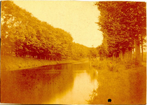 foto-1047 Draafsingel. Gezicht op de Draafsingel in de richting v.d. Veliusbrug, ca. 1880