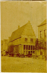 foto-205 Winkelhuis hoek Kl. Noord - Breed w.z. Gesloopt ca. 1870, 187-?