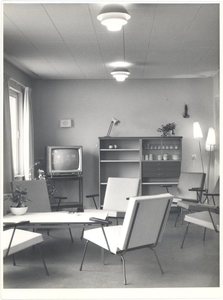foto-22600 Woonkamer in het verpleegstershuis van het Sint Jans Gasthuis te Hoorn, ca. 1975