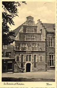 foto-5362 De Boterhal a/h Kerkplein Hoorn, ca. 1920
