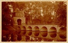 foto-5434 Hoorn : Oosterpoort en Oosterpoortsbrug, ca. 1920