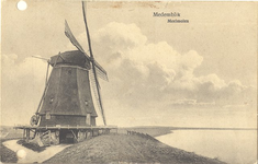 foto-9304 Medemblik - Meelmolen, ca. 1920