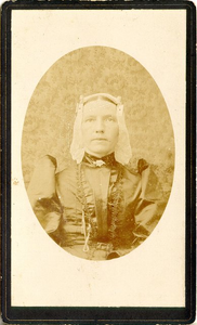 foto-6438 Portret van Debora Baudina Vetter, omstreeks 1880, 188-