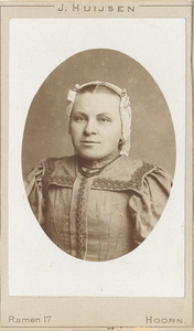 foto-7609 Portret van Antje Beemster, omstreeks 1890, 189-?