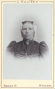 foto-7619 Portret van Maria Wijnker, omstreeks 1890, 189-?