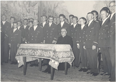 foto-26229 Obdam neemt afscheid van pastoor F.H.M. Lohman, 1965, 18 september