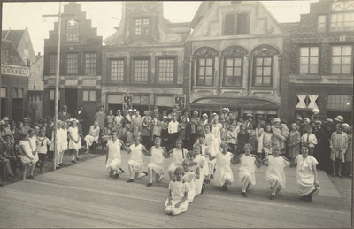 foto-9192 Hollandsch Marktplein :Dansgroep, 1929, 22 t / m 27 juli
