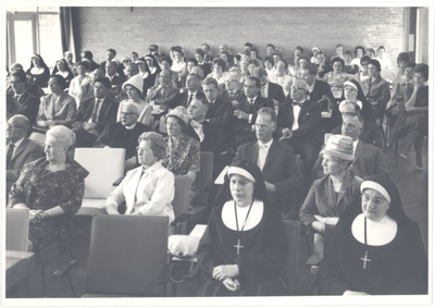 foto-22554 Officiële opening verpleegstershuis Sint Jans Gasthuis te Hoorn, 1962