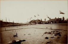 1b76 De eerste-steenlegging van de opzichterswoning van het Snouck van Loosenpark op 18 juni 1895, 1895, 18 juni