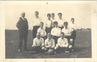 65j1(7) HBS-elftal 1924., 1924