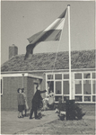 foto-16057 Officiële opening kleuterschool aan de Schoolstraat te Sijbekarspel, 1964