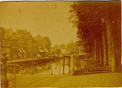 foto-300 Thans Ged. Turfhaven, gezicht op 't Breed vanaf 't Dal, 1876