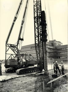foto-4794 Bouw tweede fase stadhuis gemeente Hoorn, 1979