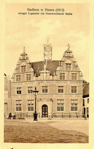 foto-5500 Stadhuis te Hoorn (1613) vroeger Logement van Gecommitteerde Raden, 1900