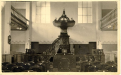 foto-5556 Hoorn : interieur Lutherse kerk aan de Ramen, 1945