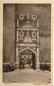 foto-5771 Enkhuizen : Drommedaris Doorgang, 1900