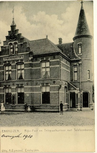 foto-5822 Enkhuizen. Rijks- Post en Telegraafkantoor met Telefoonbureel, ca. 1900