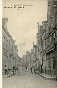 foto-5835 Enkhuizen : Westerstraat, ca. 1900
