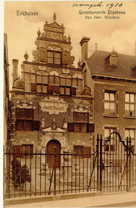 foto-5852 Enkhuizen : Gerestaureerde Bijgebouw Ned. Herv. Weeshuis, 1910?