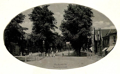 foto-5867 Medemblik : Nieuwstraat, 1900
