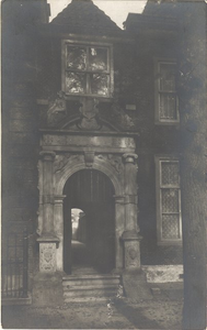 foto-7841 Hoorn. Poortje Oude Vrouwenhuis, ca. 1930