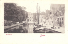 foto-9142 Bierkade. Hoorn, ca. 1900