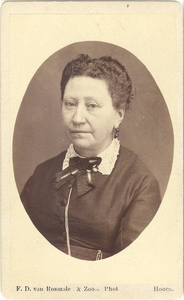 foto-16835 Portret van Maria Schouman omstreeks 1874, 187-?