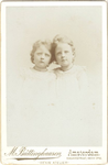 foto-17001 Maria en Elsje Messchaert, ca. 1887