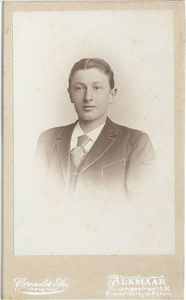 17333 Portet van een jongeman, 189-?