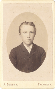 17525 Portret van Herke Dekker, 186-?