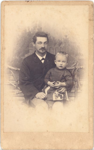 20377 Portret van Rijkent van Wagtendonk en zijn zoon Lambertus Johan of Jacob, 189-?