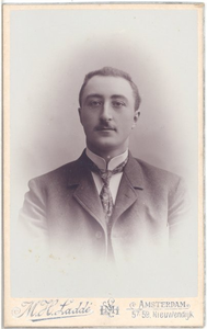 foto-21940 Portret van een jongeman, 1900