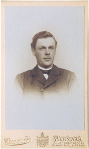 foto-25628 Portret van Bernardus de Jong, 1900