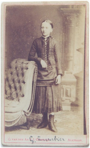foto-25877 Portret van Guurtje Zuurbier omstreeks 1886, ca. 1886