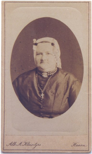 foto-25903 Portret van Grietje Klaver (1832-1886), ca. 1883