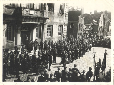foto-16801 Intocht van Canadese troepen te Enkhuizen, 1945, mei