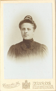 46113 Portret van Geertje Slot, ca. 1920