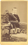 foto-10289 Portret van een ongeveer vijfjarig jongetje, 188-?