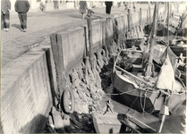 foto-1797 Zeer lage waterstand IJsselmeer 1948, 1949, 1 maart