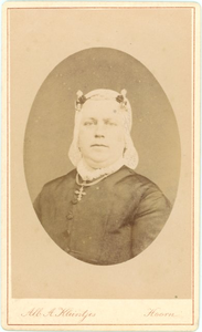foto-32086 Portret van Aaltje Schaper omstreeks 1885, ca. 1885