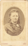 foto-8300 Portret van Carolina Elisabeth de Vries, 187-?