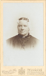foto-8423 Portret van Maartje Helder, omstreeks 1890, 189-?
