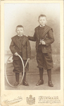 foto-8426 Portret van Arie en Jan Leegwater, omstreeks 1900, ca. 1900