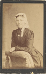 foto-8429 Portret van Maartje Leegwater, omstreeks 1890, 189-?