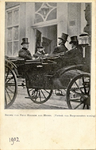 foto-4084 Bezoek van Prins Hendrik aan Hoorn. (Vertrek van Burgemeesters woning), 1902, 18 maart