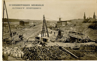 foto-5905 Zuiderzeewerken Medemblik : Sluisbouw Jeneverbrug, 1928?