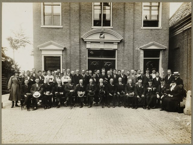 foto-L227 Mogelijk installatie burgemeester Stephanus Martinus Middelhoff ?, 1924