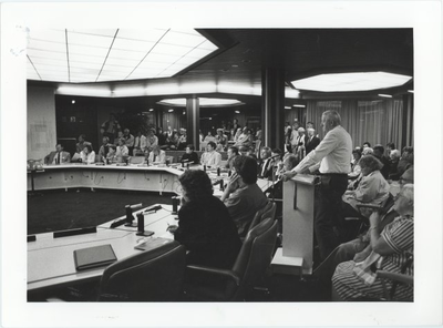 31173 Raadsvergadering gemeente Hoorn, 199-?