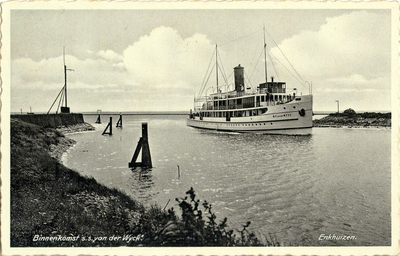 3953 Binnenkomst s.s. van der Wyck. Enkhuizen, ca. 1930