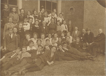 foto-7851 Klassefoto Normaalschool Hoorn, 1919